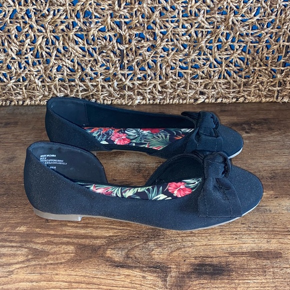 NWOB NEW SERRA MEMORY FOAM WOMENS SZ 8 SLIP ON FLATS LOAFERS unworn - Picture 1 of 5